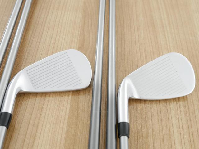 Iron set : Titleist : ชุดเหล็ก Titleist T300 (ปี 2022) มีเหล็ก 5-Pw (6 ชิ้น) ก้านกราไฟต์ Titleist 3D055 60 Flex SR