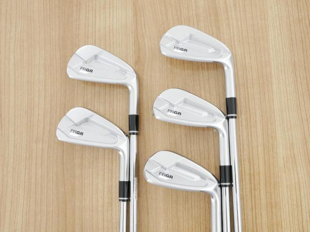 Iron set : PRGR : ชุดเหล็ก PRGR 01 Forged (ปี 2024 นุ่มมากๆ) มีเหล็ก 6-Pw (5 ชิ้น) ก้านเหล็ก NS Pro 095 Flex S