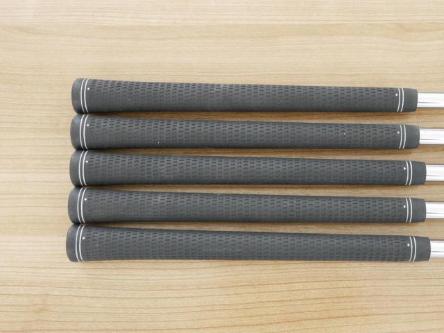 Iron set : PRGR : ชุดเหล็ก PRGR 01 Forged (ปี 2024 นุ่มมากๆ) มีเหล็ก 6-Pw (5 ชิ้น) ก้านเหล็ก NS Pro 095 Flex S