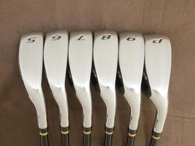 Iron set : Mizuno : ชุดเหล็ก Mizuno JPX A25 (ตีง่าย ไกล) มีเหล็ก 5-Pw (6 ชิ้น) ก้านกราไฟต์ Flex R