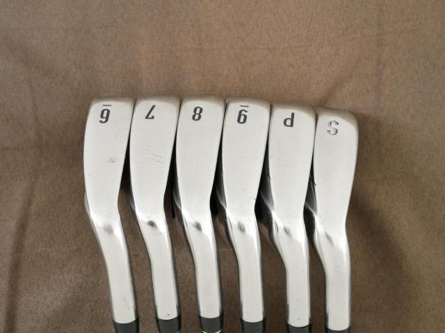 Iron set : Callaway : ชุดเหล็ก Callaway Big Bertha Beta (ใบใหญ่ ตีง่ายมาก) มีเหล็ก 6-Pw,Sw (6 ชิ้น) ก้านเหล็ก GS90 R300