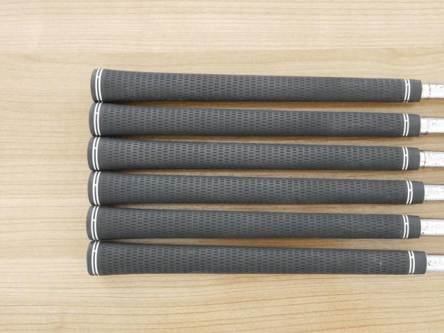 Iron set : Taylormade : ชุดเหล็ก Taylormade R7 CGB Max (ใบใหญ่ ตีง่าย) มีเหล็ก 5-Pw (6 ชิ้น) ก้านเหล็ก NS Pro 950 Flex R