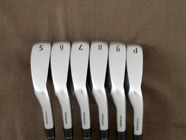 Iron set : Callaway : ชุดเหล็ก Callaway APEX DCB Forged (ปี 2022) มีเหล็ก 5-Pw (6 ชิ้น) ก้านกราไฟต์ Mitsubishi Diamana 55 Flex R
