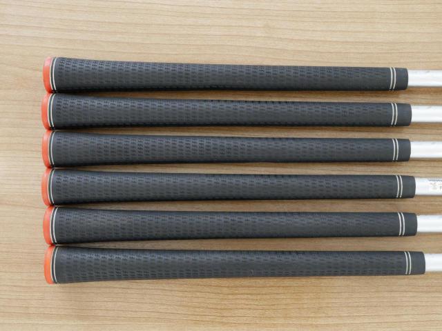 Iron set : Other Brand : ชุดเหล็ก Srixon GIE (ใบใหญ่ ตีง่าย) มีเหล็ก 5-Pw (6 ชิ้น) ก้านกราไฟต์ Miyazaki 61 Flex R