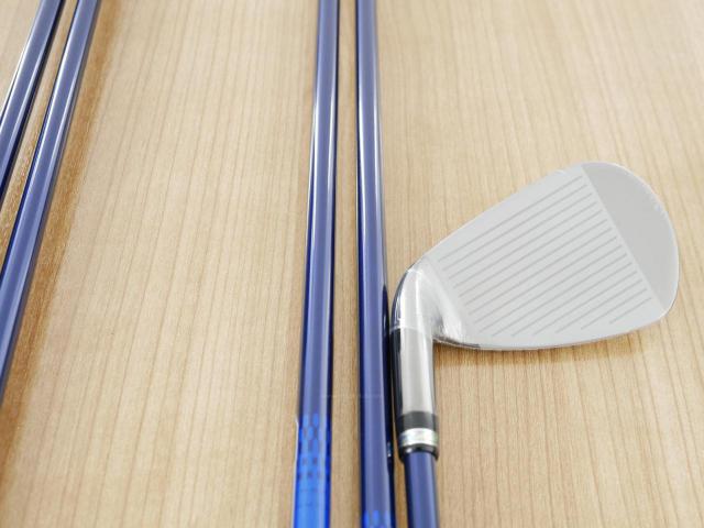 Iron set : Maruman : **ของใหม่ ยังไม่แกะพลาสติก** ชุดเหล็ก Maruman Majesty Royale (รุ่นท๊อปสุด ออกปี 2024 ของใหม่ 9 หมื่นบาท) มีเหล็ก 6-Pw (5 ชิ้น เบอร์ 7 ตีระยะเท่าเบอร์ 6 ของรุ่นอื่น) ก้านกราไฟต์ Flex R