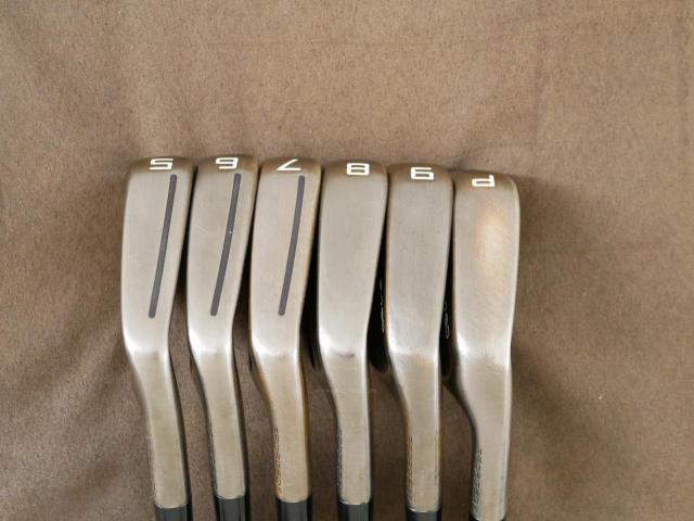 Iron set : Taylormade : ชุดเหล็ก Taylormade P790 Aged Copper Limited (ตัวท้อปสุด ปี 2024 หล่อมากๆ) มีเหล็ก 5-Pw (6 ชิ้น) ก้านเหล็ก KBS Tour Lite Black Flex S