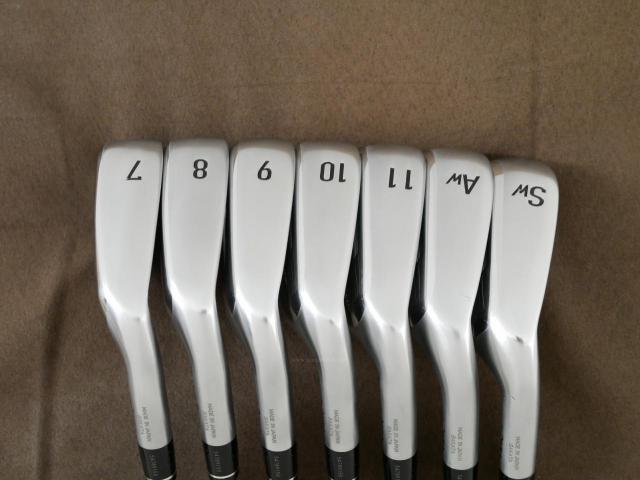 Iron set : Honma : **ก้าน 3 ดาว** ชุดเหล็ก Honma Beres NX (รุ่นปี 2023) มีเหล็ก 7-11,Aw,Sw (7 ชิ้น) ก้านกราไฟต์ Honma Vizard IB-WF 70 Flex S (3 ดาว)