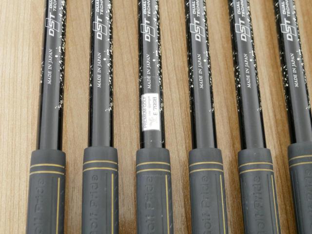 Iron set : XXIO : ชุดเหล็ก XXIO Prime 12 (รุ่นท๊อปสุด ปี 2024 ท๊อปสุด ตีง่าย ไกล) มีเหล็ก 6-Pw,Aw,Sw (7 ชิ้น) ก้านกราไฟต์ SP-1200 Flex R