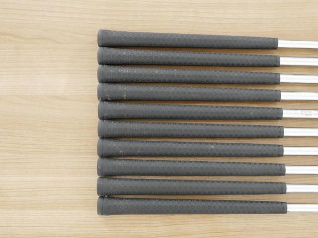 Iron set : Ping : ชุดเหล็ก Ping G400 (ปี 2018 ใบใหญ่ ง่าย ไกล) มีเหล็ก 4-Pw,Aw,Sw,Lw (10 ชิ้น) ก้านเหล็ก Flex S