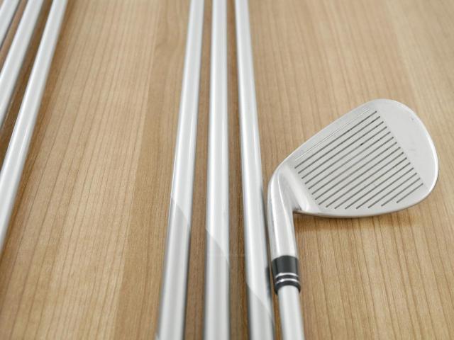 Iron set : Taylormade : ชุดเหล็ก Taylormade Stealth (ออกปี 2022 Japan Spec.) มีเหล็ก 6-Pw,Aw,Sw (7 ชิ้น) ก้านกราไฟต์ Fujikura MCI 70 Flex R