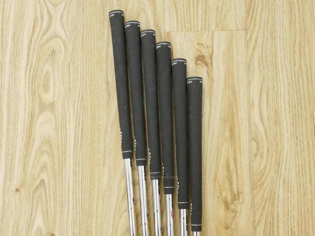 Iron set : Taylormade : ชุดเหล็ก Taylormade P790 (ตัวท้อปสุด ล่าสุด ปี 2023 Japan Spec.) มีเหล็ก 5-Pw (6 ชิ้น) ก้านเหล็ก Dynamic Gold EX Weight Lock Tour Issue S200