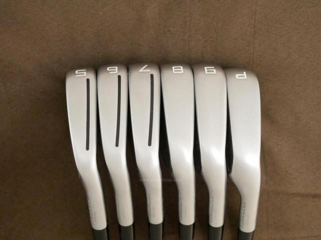 Iron set : Taylormade : ชุดเหล็ก Taylormade P790 (ตัวท้อปสุด ล่าสุด ปี 2023 Japan Spec.) มีเหล็ก 5-Pw (6 ชิ้น) ก้านเหล็ก Dynamic Gold EX Weight Lock Tour Issue S200