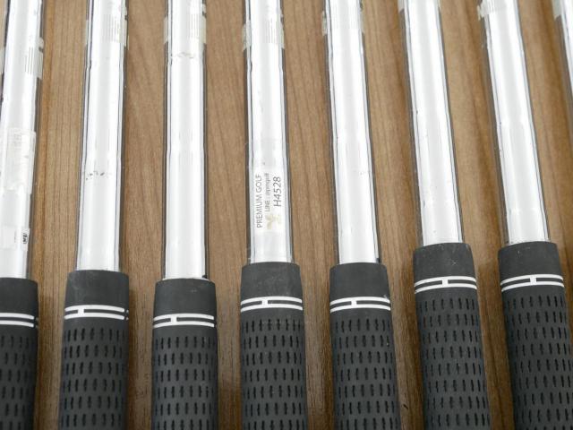 Iron set : Maruman : ชุดเหล็ก Maruman M1 Cavity (เหล็กตีไกลในตำนานครับ) มีเหล็ก 5-Pw,Aw,Sw (8 ชิ้น) ก้านเหล็ก NS Pro 950 Flex R