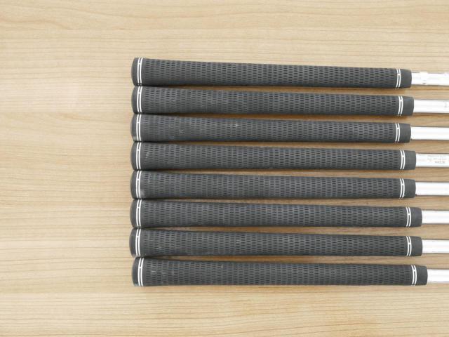 Iron set : Maruman : ชุดเหล็ก Maruman M1 Cavity (เหล็กตีไกลในตำนานครับ) มีเหล็ก 5-Pw,Aw,Sw (8 ชิ้น) ก้านเหล็ก NS Pro 950 Flex R
