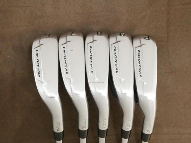 Iron set : Yamaha : ชุดเหล็ก Yamaha Inpres UD+2 (ปี 2018 ตีไกลที่สุด ไกลกว่าเหล็กทั่วไป 2 เบอร์) มีเหล็ก 6-Pw (5 ชิ้น) ก้านเหล็ก NS Pro 950 HT Flex R