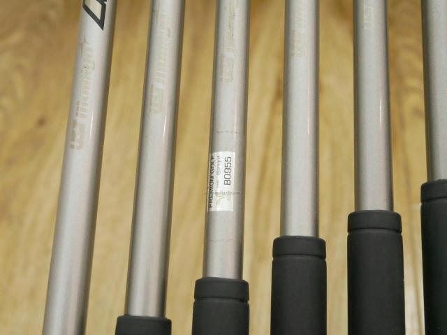 Iron set : Taylormade : ชุดเหล็ก Taylormade SIM MAX (ออกปี 2020 Japan Spec.) มีเหล็ก 5-Pw (6 ชิ้น) ก้านกราไฟต์ UST Mamiya ATTAS 60 Flex S