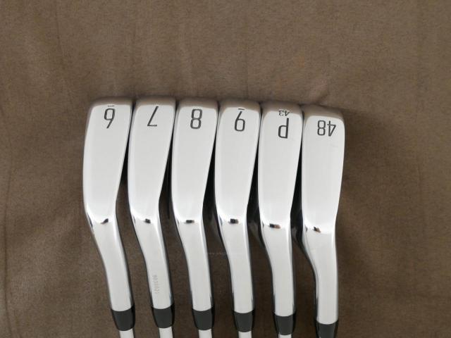 Iron set : Titleist : ชุดเหล็ก Titleist T350 Forged (รุ่นใหม่ล่าสุด ออกปี 2023) มีเหล็ก 6-Pw,48 (6 ชิ้น) ก้านเหล็ก NS Pro 880 AMC Flex S