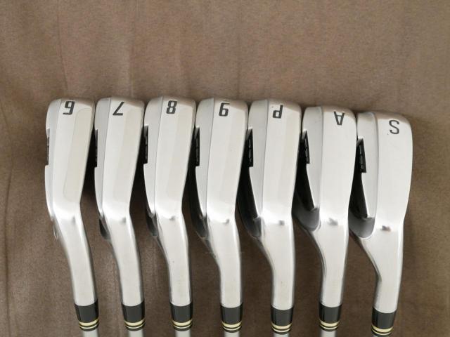 Iron set : Other Brand : ชุดเหล็ก Ryoma DSI (ตีง่ายมาก ไกลมากๆ หายากสุดๆ) มีเหล็ก 6-Pw,Aw,Sw (7 ชิ้น เหล็ก 6 ระยะเท่าเหล็ก 5 รุ่นอื่น) ก้านกราไฟต์ Tour AD Flex R