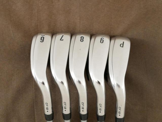 Iron set : Callaway : ชุดเหล็ก Callaway Rogue Star CF18 (ออกปี 2018 ตีง่าย ไกลมากๆ) มีเหล็ก 6-Pw (5 ชิ้น) ก้านกราไฟต์ Mitsubishi FUBUKI 50 Flex R