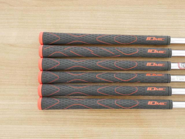 Iron set : Taylormade : ชุดเหล็ก Taylormade P770 Forged (ปี 2021 นุ่ม แน่น) มีเหล็ก 5-Pw (6 ชิ้น) ก้านเหล็ก NS Pro Modus 105 Flex S