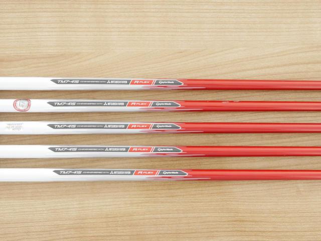 Iron set : Taylormade : ชุดเหล็ก Taylormade Aero Burner (ตีง่ายมาก) มีเหล็ก 6-Pw (5 ชิ้น) ก้านกราไฟต์ Flex R