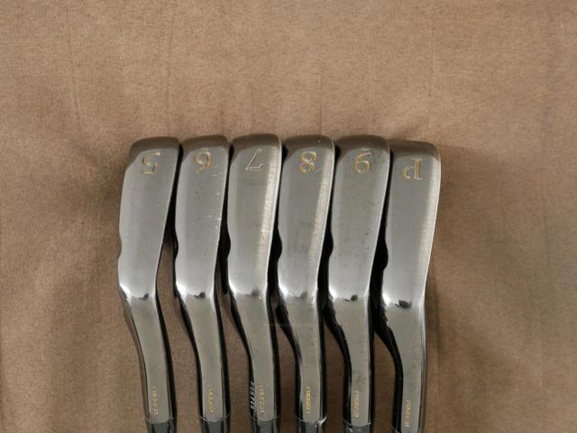 Iron set : Epon : ชุดเหล็ก EPON Personal 3 Forged Limited มีเหล็ก 5-Pw (6 ชิ้น) ก้านกราไฟต์ Mitsubishi OTI 95 Flex S