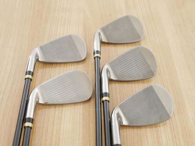 Iron set : Maruman : ชุดเหล็ก Maruman Majesty Royale (รุ่นท๊อปสุด ปี 2021 ของใหม่ 8 หมื่นบาท) มีเหล็ก 7-10,Pw (5 ชิ้น) ก้านกราไฟต์ Flex R