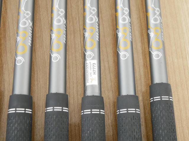 Iron set : Callaway : ชุดเหล็ก Callaway Mavrik (ปี 2020 ตีง่าย ไกลมากๆ) มีเหล็ก 5-Pw (6 ชิ้น) ก้านกราไฟต์ Project X CATALYST 75 6.0 Flex S
