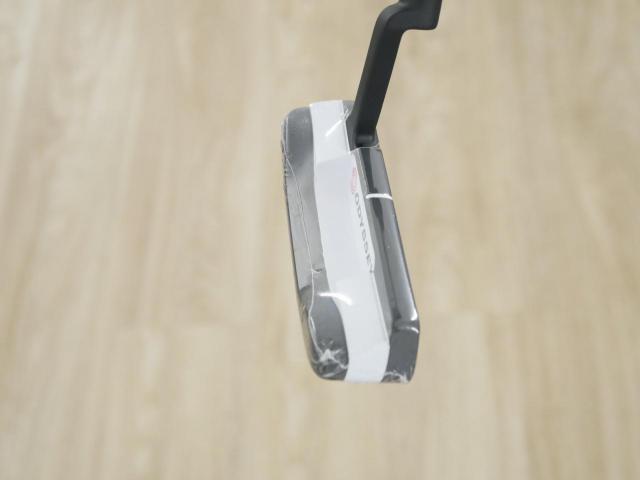 Putter : All : **ของใหม่ ยังไม่แกะพลาสติก** พัตเตอร์ Odyssey White Hot VERSA ONE (ออกปี 2023) ก้าน Stroke LAB 70 ยาว 33 นิ้ว