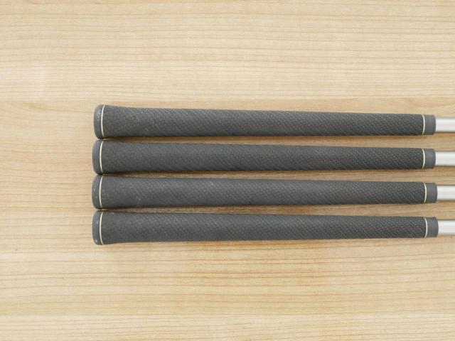Iron set : Yamaha : ชุดเหล็ก Yamaha Inpres UD+2 (ออกปี 2019 ตีไกลที่สุด ไกลกว่าเหล็กทั่วไป 2 เบอร์ หน้าเด้ง COR 0.822) มีเหล็ก 7-Pw (4 ชิ้น) ก้านกราไฟต์ UST Mamiya ATTAS 50 Flex R