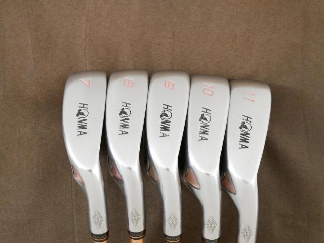 Lady club : All : **ก้าน 3 ดาว** ชุดเหล็ก Honma Beres ML502 (ตีง่าย เบา ไกล) มีเหล็ก 7-11 (5 ชิ้น) ก้านกราไฟต์ ARMRQ UD40 FLex L (3 ดาว)