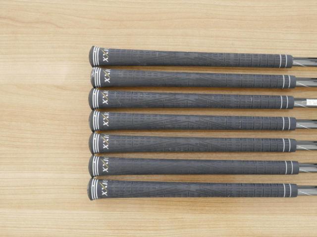 Iron set : XXIO : ชุดเหล็ก XXIO 8 (ใบใหญ่ ตีง่าย ไกล) มีเหล็ก 6-Pw,Aw,Sw (7 ชิ้น) ก้านกราไฟต์ MP-800 Flex SR