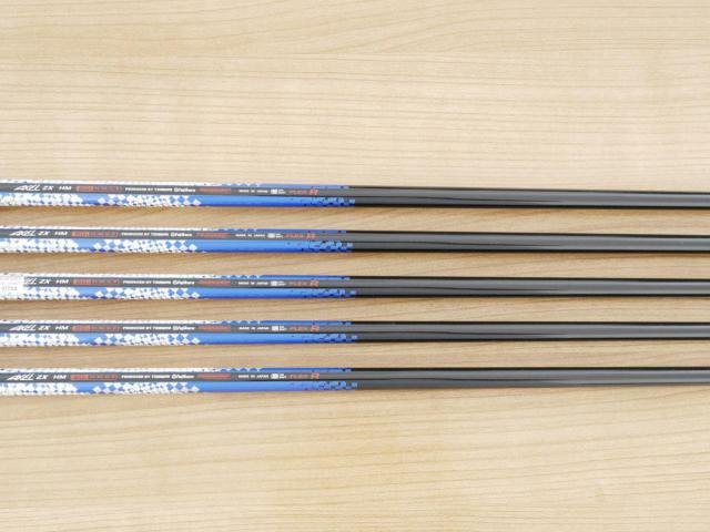 Iron set : Tsuruya : ชุดเหล็ก Tsuruya AXEL ZX HM (ใบใหญ่ หน้าเด้ง ตีไกลมาก) มีเหล็ก 6-Pw (5 ชิ้น) ก้านกราไฟต์ Flex R