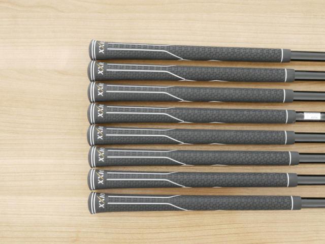 Iron set : XXIO : ชุดเหล็ก XXIO 7 (ตีง่ายมาก ไกล) มีเหล็ก 5-Pw,Aw,Sw (8 ชิ้น) ก้านกราไฟต์ MP-700 Flex S