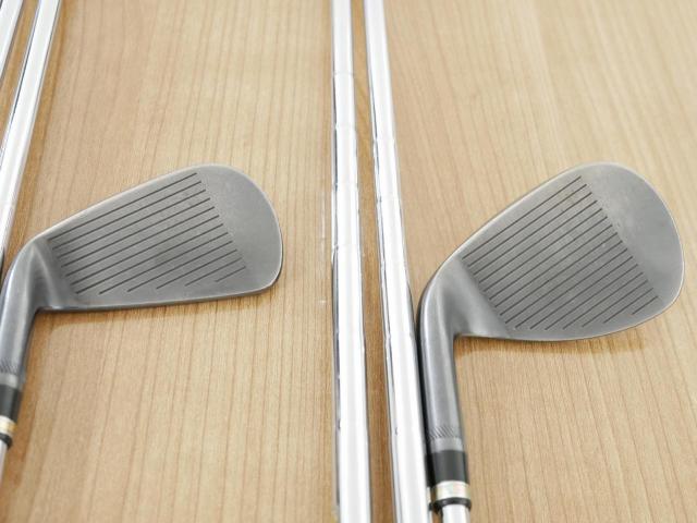 Iron set : Maruman : ชุดเหล็ก Maruman Majesty Royal Black Forged (ปี 2021 รุ่นท๊อป หายาก) มีเหล็ก 5-Pw,Aw,Sw (8 ชิ้น) ก้านเหล็ก NS Pro 850 Flex S