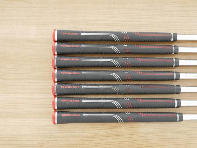Iron set : Honma : ชุดเหล็ก Honma Beres MG703 (หน้าเด้ง) มีเหล็ก 5-11 (7 ชิ้น เทียบเท่า 4-Pw) ก้านเหล็ก NS Pro 950 Flex R
