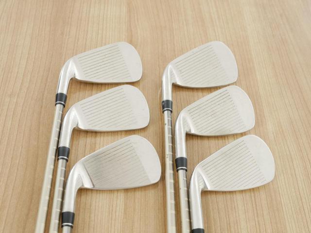 Iron set : PRGR : ชุดเหล็ก PRGR ID Nabla Red (รุ่นท๊อปสุด หน้าเด้ง ไกลมาก) มีเหล็ก 6-Pw,Aw (6 ชิ้น) ก้านกราไฟต์ M-37 Flex R