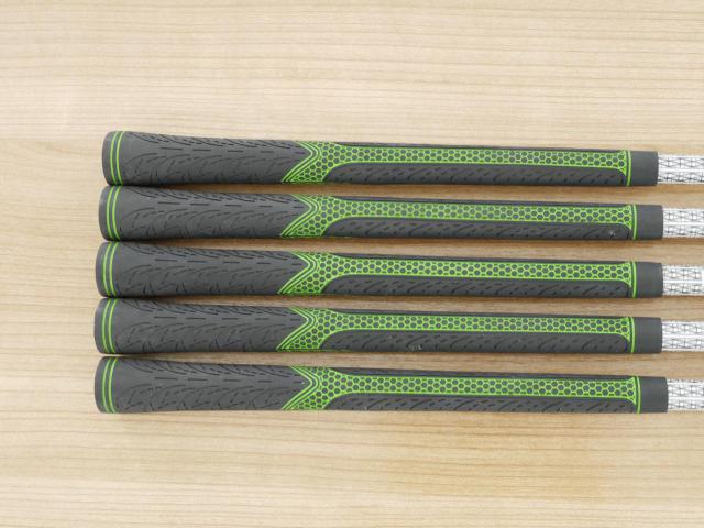 Iron set : Tourstage : ชุดเหล็ก Tourstage PHYZ III (ปี 2017 ซีรี่ย์ท๊อป ใบใหญ่ ตีง่าย ไกล) มีเหล็ก 6-Pw (5 ชิ้น) ก้านกราไฟต์ Flex SR