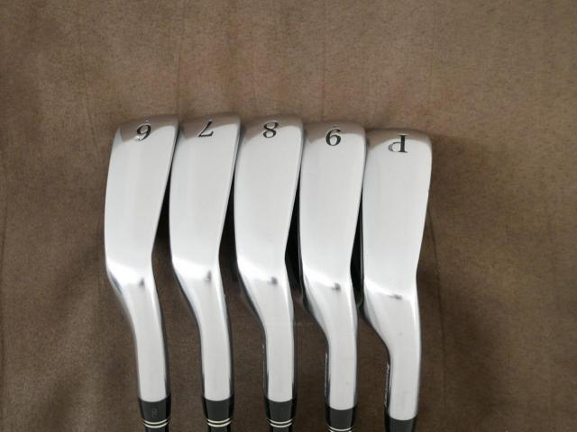 Iron set : Tourstage : ชุดเหล็ก Tourstage PHYZ III (ปี 2017 ซีรี่ย์ท๊อป ใบใหญ่ ตีง่าย ไกล) มีเหล็ก 6-Pw (5 ชิ้น) ก้านกราไฟต์ Flex SR