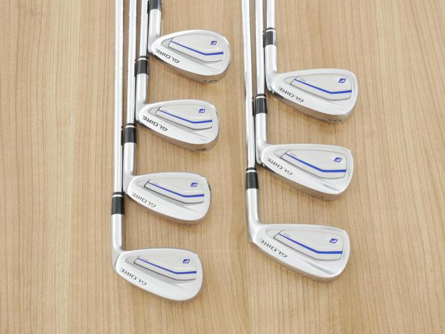 Iron set : Taylormade : ชุดเหล็ก Taylormade Gloire F2 Forged (รุ่นท๊อปสุด Japan Spec. ออกปี 2017) มีเหล็ก 6-Pw,Aw,Sw (7 ชิ้น) ก้านเหล็ก NS Pro 930 Flex S
