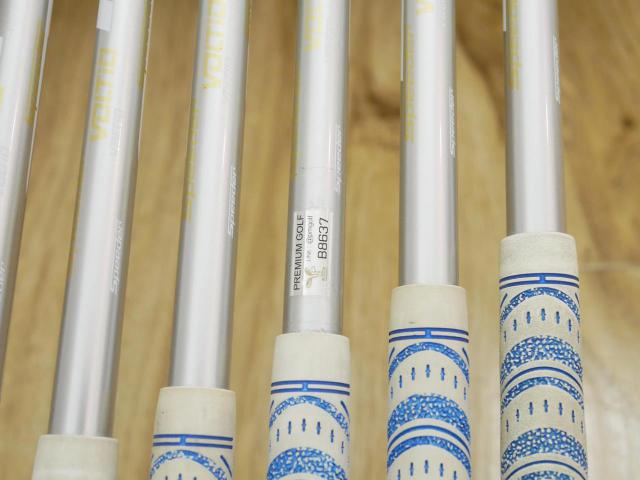 Iron set : Katana : ชุดเหล็ก Katana Voltio IV Model C Forged (ออกปี 2016) มีเหล็ก 5-Pw (6 ชิ้น) ก้านกราไฟต์ Fujikura Speeder 550 Flex R