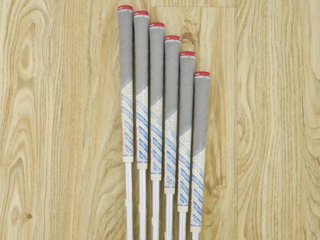 Iron set : Katana : ชุดเหล็ก Katana Voltio IV Model C Forged (ออกปี 2016) มีเหล็ก 5-Pw (6 ชิ้น) ก้านกราไฟต์ Fujikura Speeder 550 Flex R