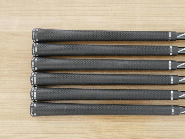 Iron set : Titleist : ชุดเหล็ก Titleist AP1 718 (ออกปี 2018) มีเหล็ก 5-Pw (6 ชิ้น) ก้านกราไฟต์ Fujikura MCI 60 Flex S