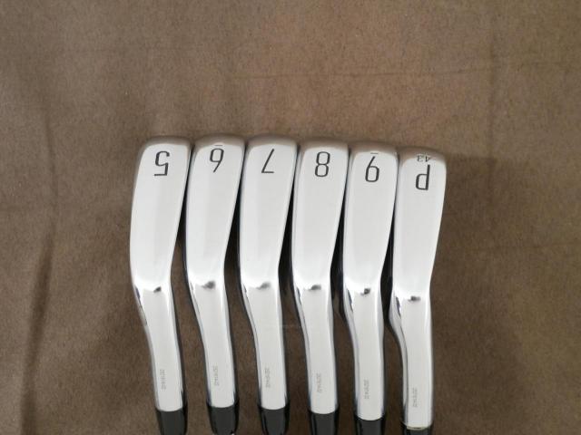 Iron set : Titleist : ชุดเหล็ก Titleist T200 Forged (ออกปี 2023 Japan Spec) มีเหล็ก 5-Pw (6 ชิ้น) ก้านเหล็ก NS Pro 105T Flex S