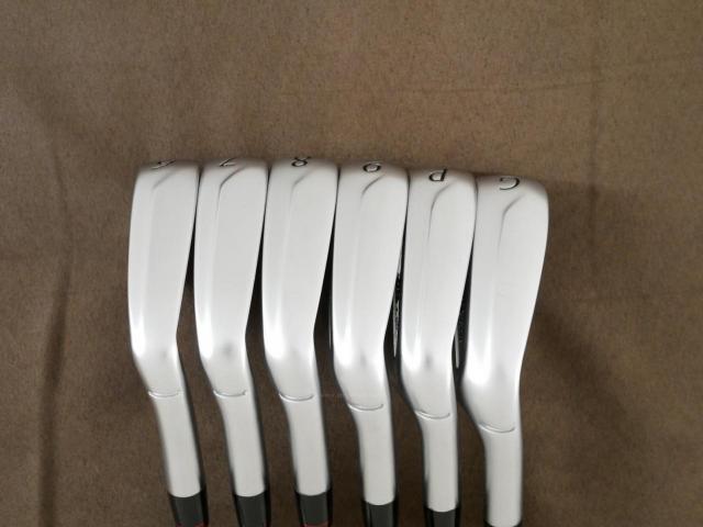 Iron set : Miura : ชุดเหล็ก Miura IC-602 Face Forged (รุ่นล่าสุด ออกปี 2024 สวยมากๆ) มีเหล็ก 6-Pw,Aw (6 ชิ้น) ก้านกราไฟต์ UST Mamiya ATTAS 80 Flex R