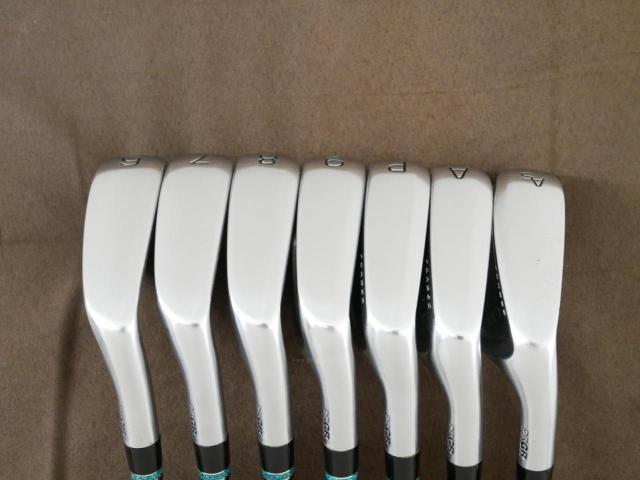 Iron set : PRGR : ชุดเหล็กกระเทย PRGR NEW Egg Forged (รุ่นปี 2020 ตีง่ายและไกลมากๆ เด้งสุดๆ COR 0.82) มีเหล็ก 6-Pw,Aw,As (7 ชิ้น) ก้านกราไฟต์ UST Mamiya ATTAS FF 85 Flex S