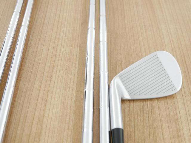 Iron set : Taylormade : ชุดเหล็ก Taylormade P770 Forged (รุ่นล่าสุด ออกปี 2024 นุ่ม แน่น) มีเหล็ก 6-Pw (5 ชิ้น) ก้านเหล็ก Dynamic Gold 115 MID S200