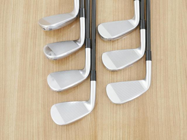 Iron set : Taylormade : ชุดเหล็ก Taylormade P790 (ตัวท้อปสุด ล่าสุด ออกปี 2025 Japan Spec.) มีเหล็ก 5-Pw,Aw (7 ชิ้น) ก้านกราไฟต์ Graphite Design RAUNE i75 Flex R