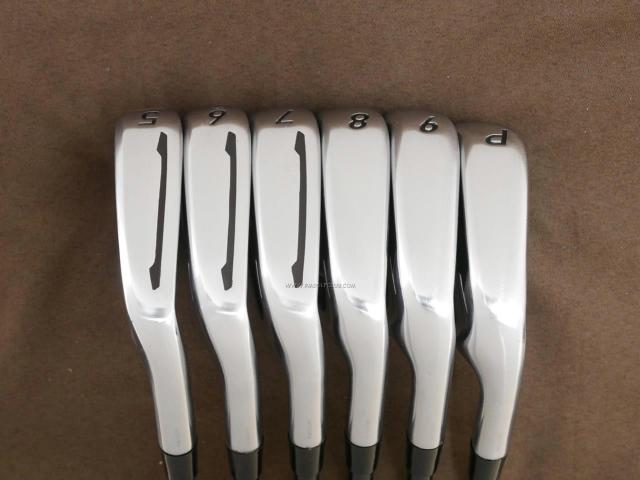 Iron set : Taylormade : ชุดเหล็ก Taylormade PSI มีเหล็ก 5-Pw (6 ชิ้น) ก้านกราไฟต์ UST Mamiya ATTAS FF 75 Flex SR