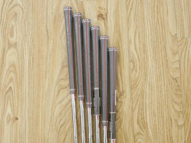 Iron set : Taylormade : ชุดเหล็ก Taylormade P790 (ตัวท้อปสุด ล่าสุด ปี 2023 Japan Spec.) มีเหล็ก 5-Pw (6 ชิ้น) ก้านเหล็ก Dynamic Gold EX Weight Lock Tour Issue S200
